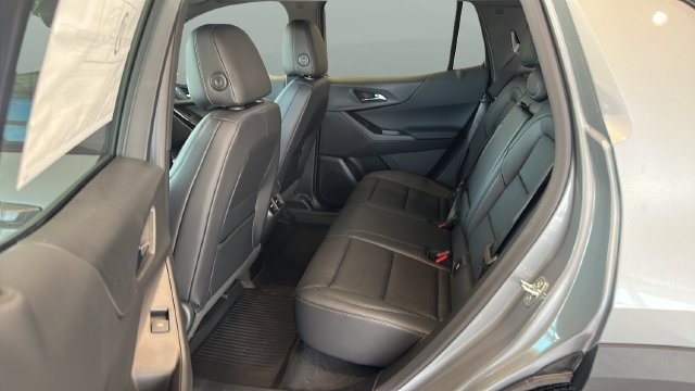 New 2027 Chevrolet Equinox LT w/ Convenience Package II FWD image 16