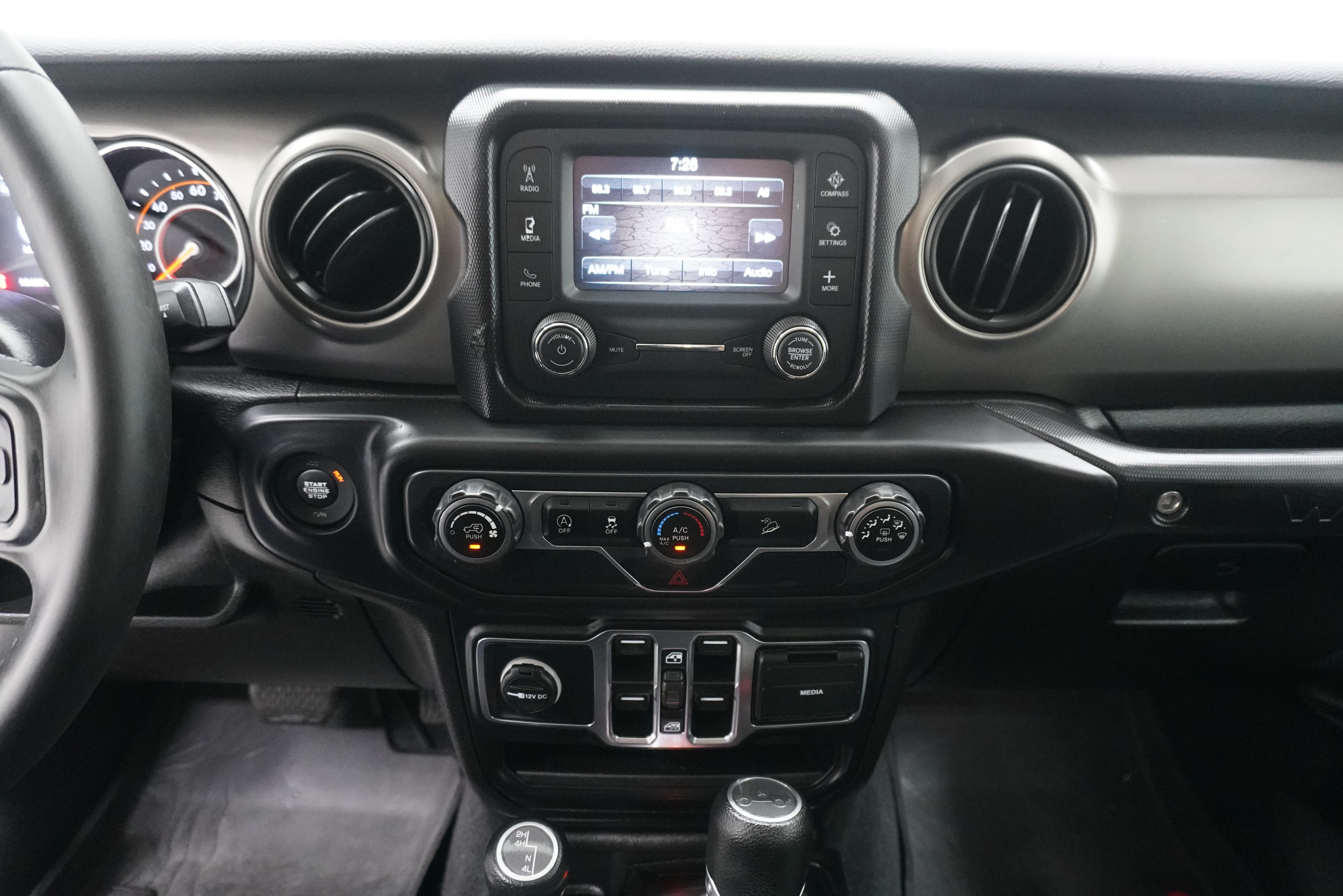 Used 2019 Jeep Wrangler Unlimited Sport S AWD/4WD image 21