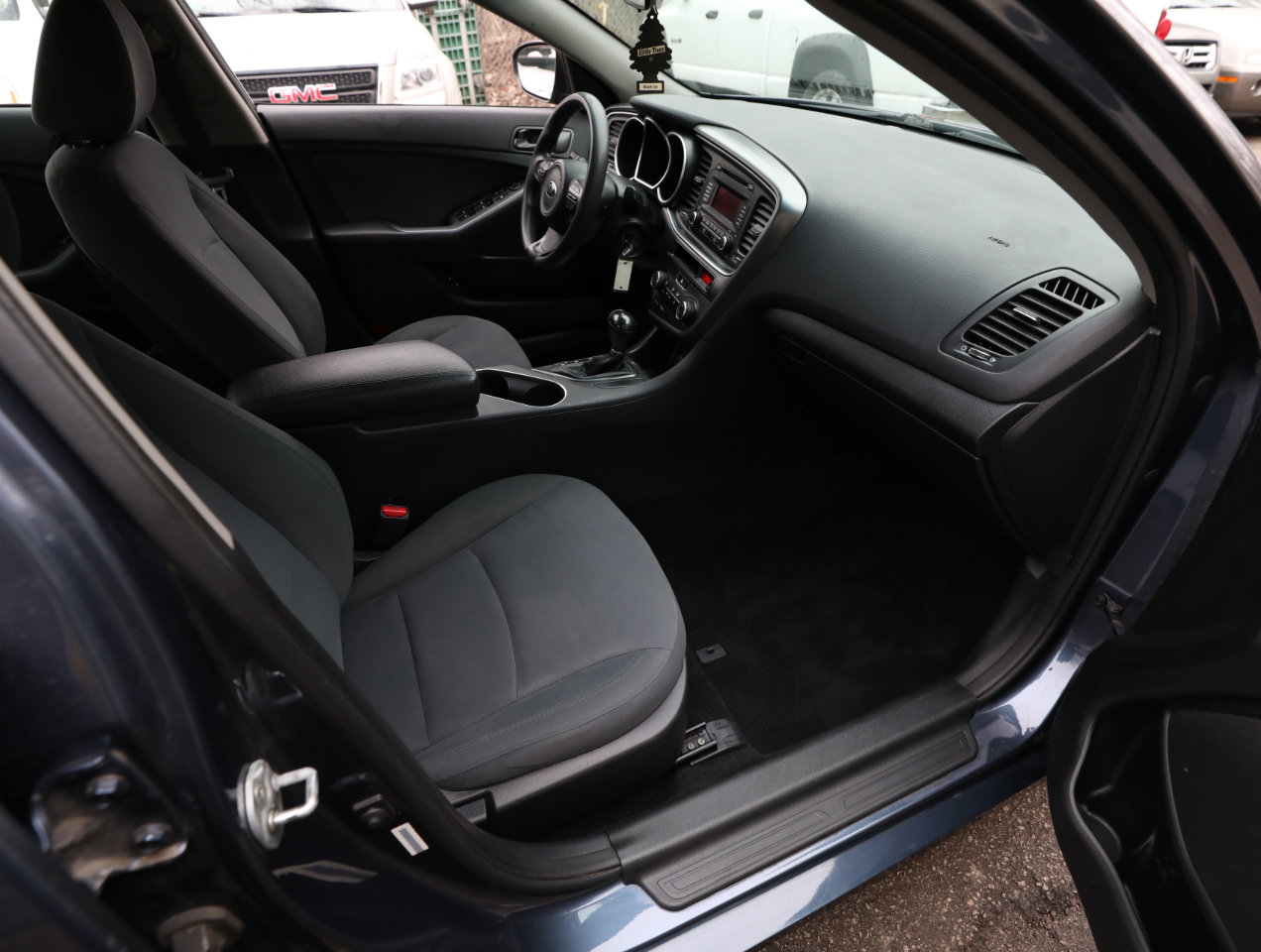 Used 2015 Kia Optima LX FWD image 10