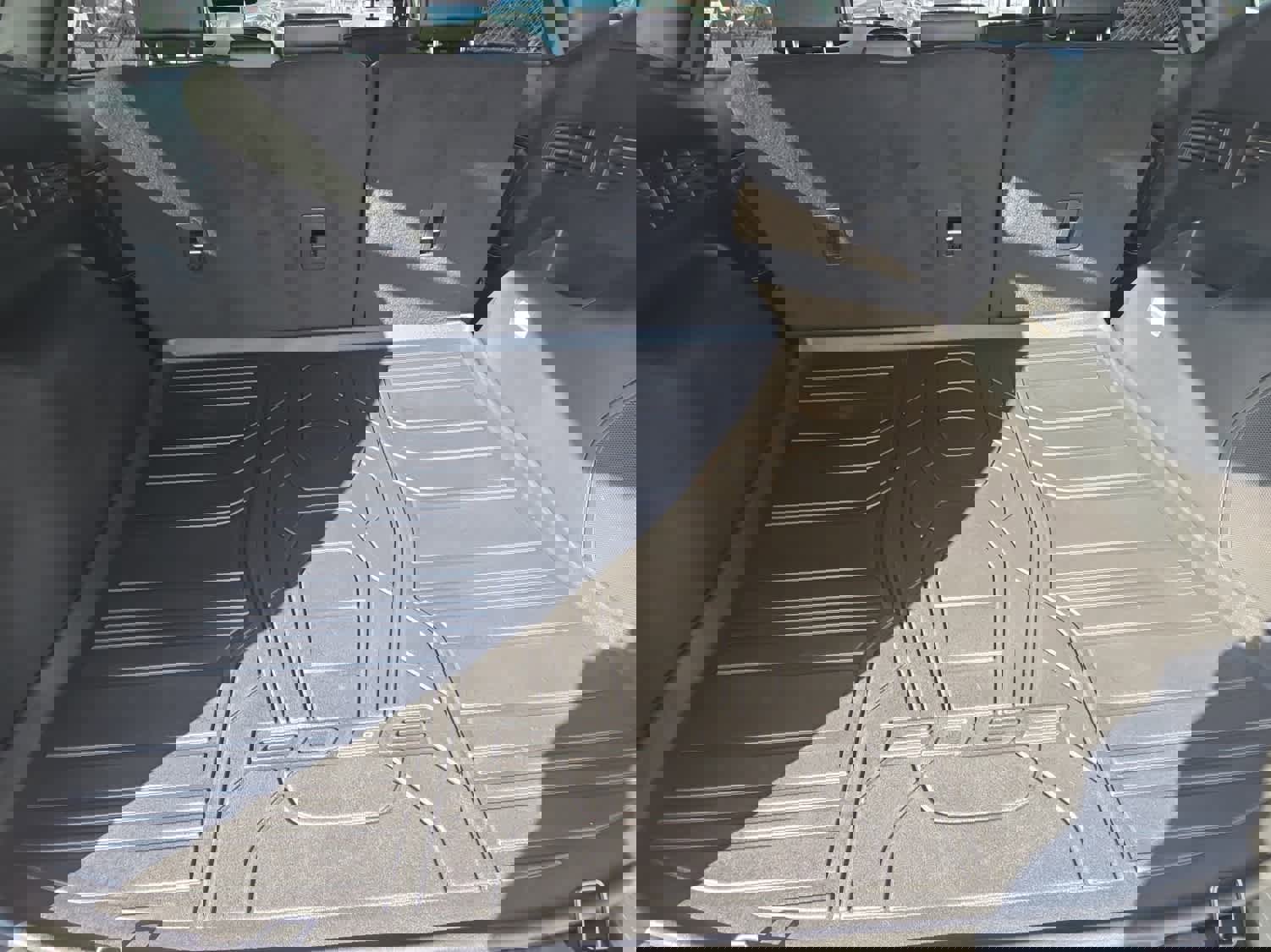 Used 2022 Ford Edge ST w/ Equipment Group 401A image 10