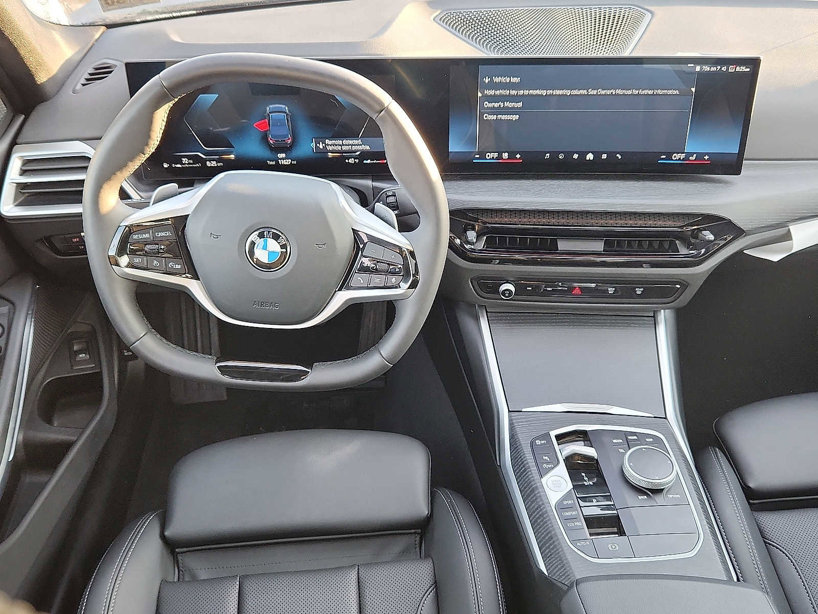 Used 2025 BMW 330i xDrive Sedan w/ M Sport Package image 11