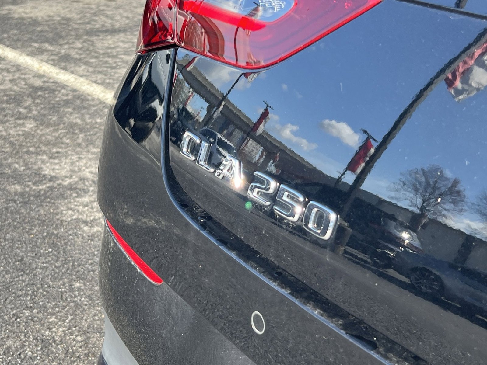 Used 2024 Mercedes-Benz CLA 250 4MATIC image 27