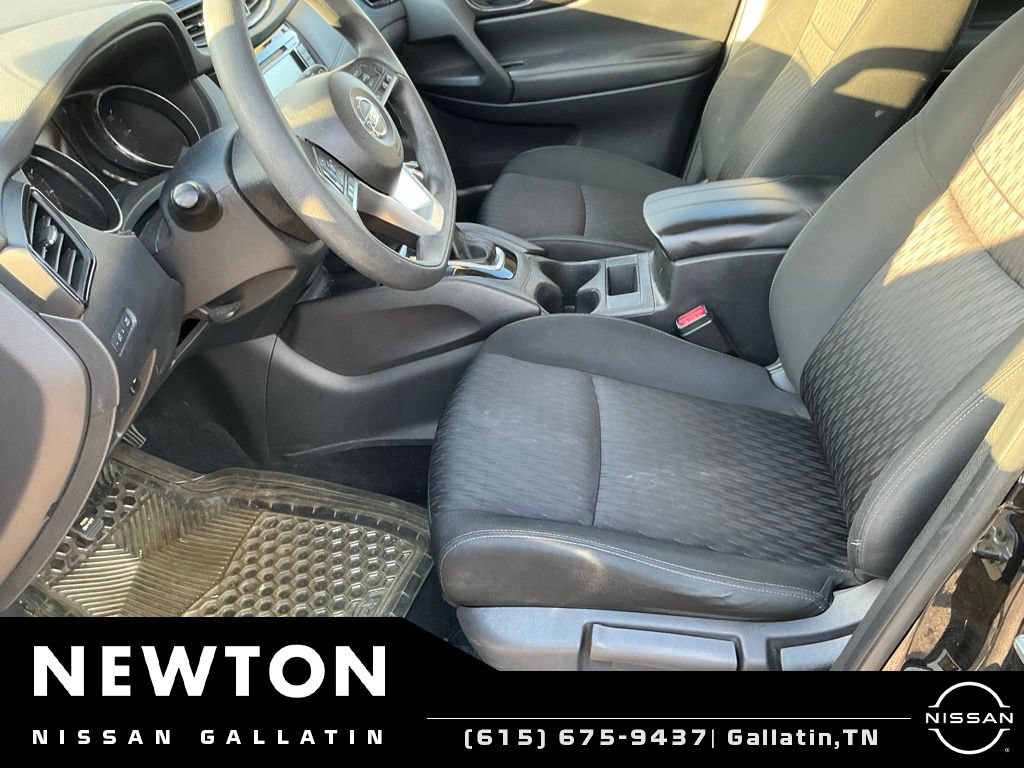 Used 2018 Nissan Rogue S FWD image 6