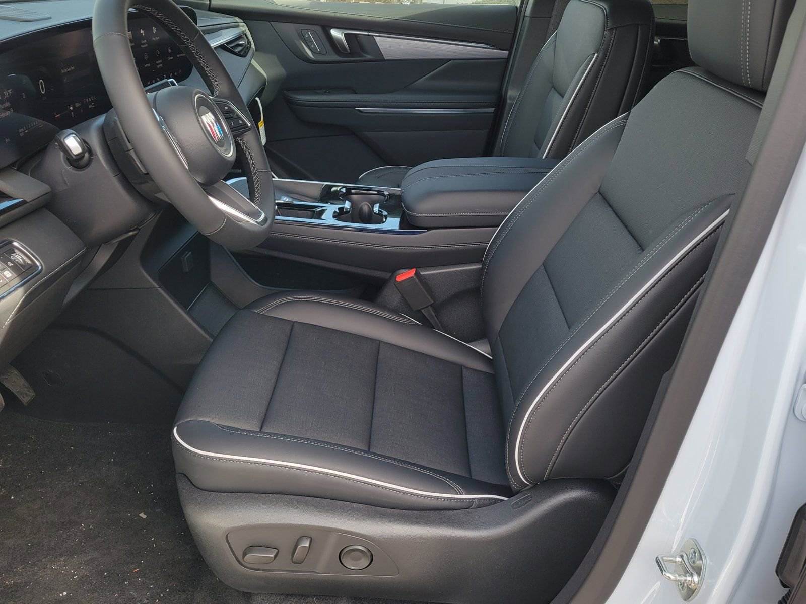 New 2026 Buick Enclave Preferred w/ Power Package AWD/4WD image 6