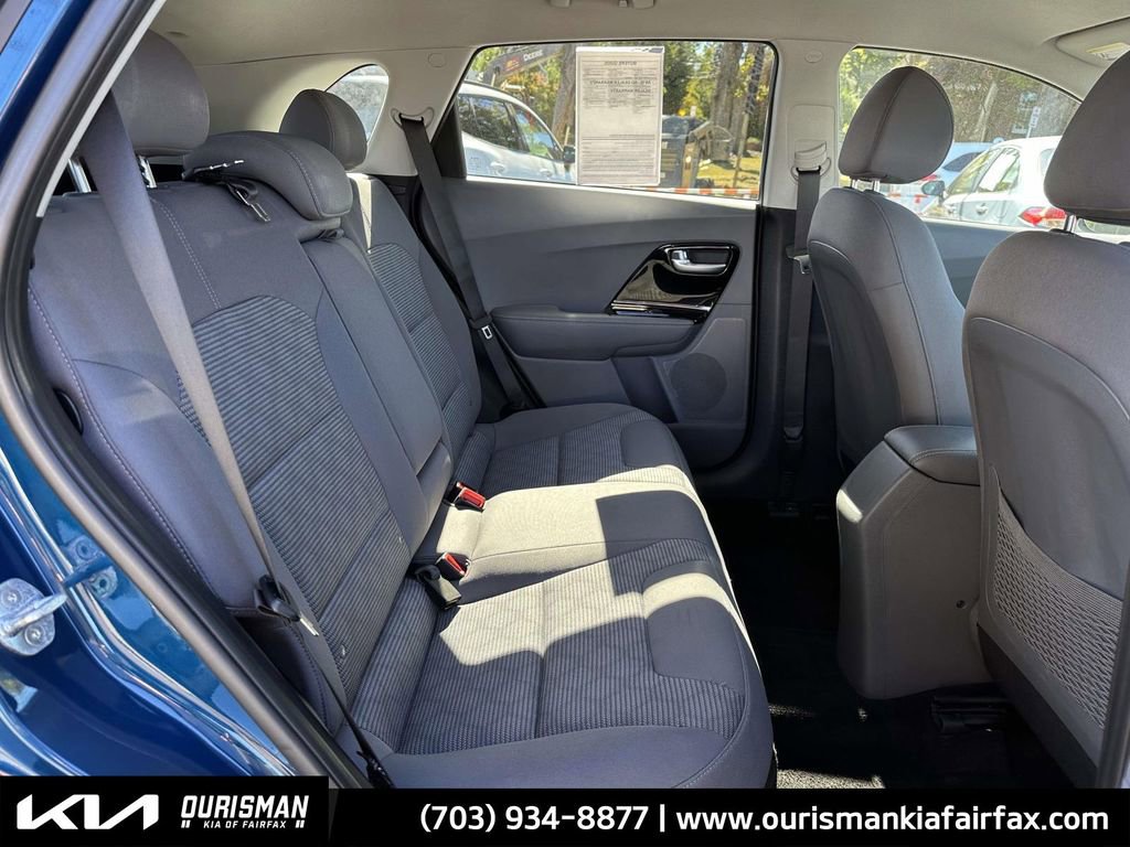 Used 2022 Kia Niro LXS image 20