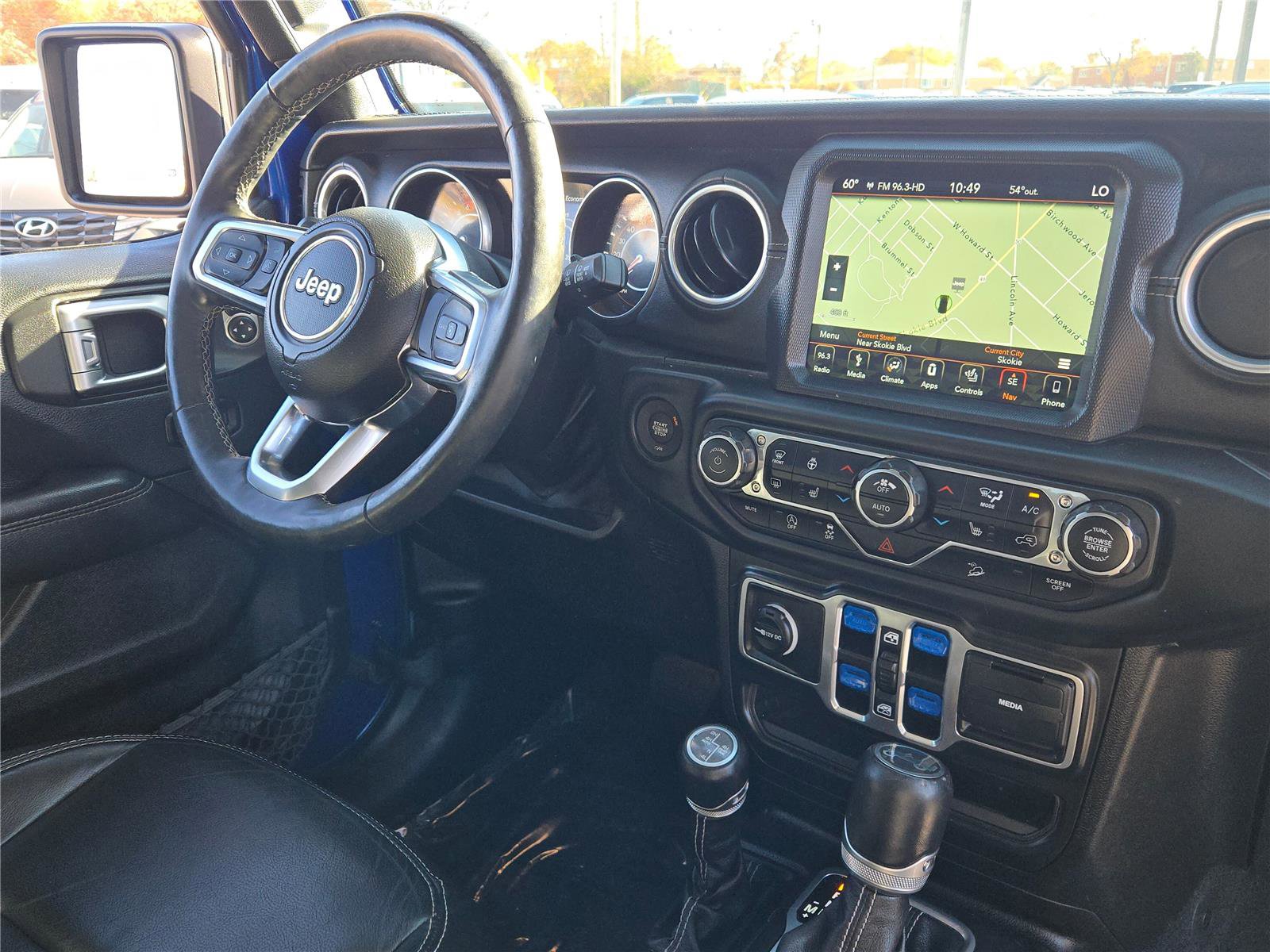 Certified 2018 Jeep Wrangler Unlimited Sahara image 8