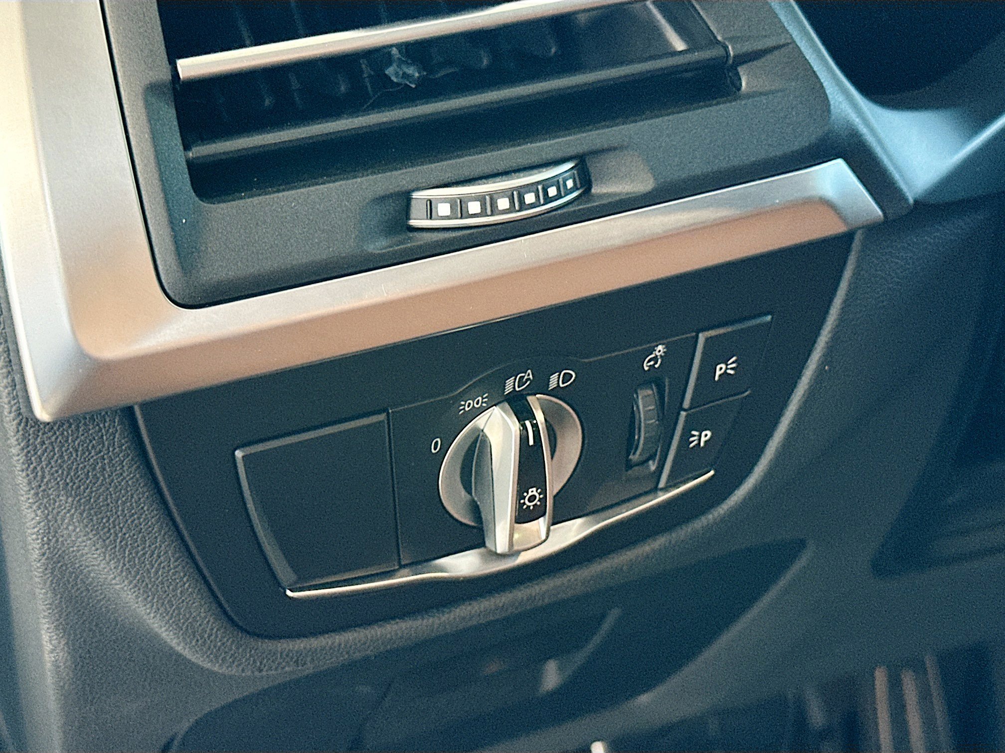 Certified 2024 BMW X3 M40i w/ Premium Package image 10