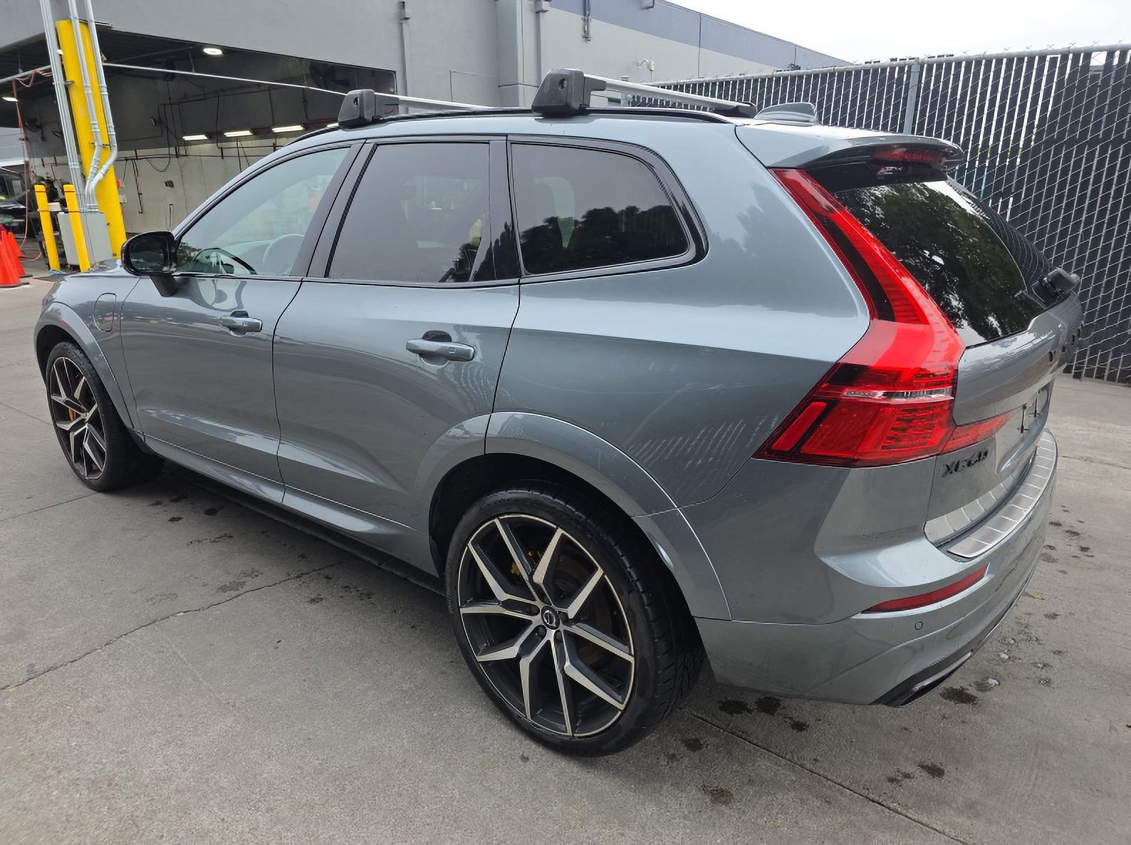 Used 2021 Volvo XC60 T8 Polestar AWD/4WD image 6