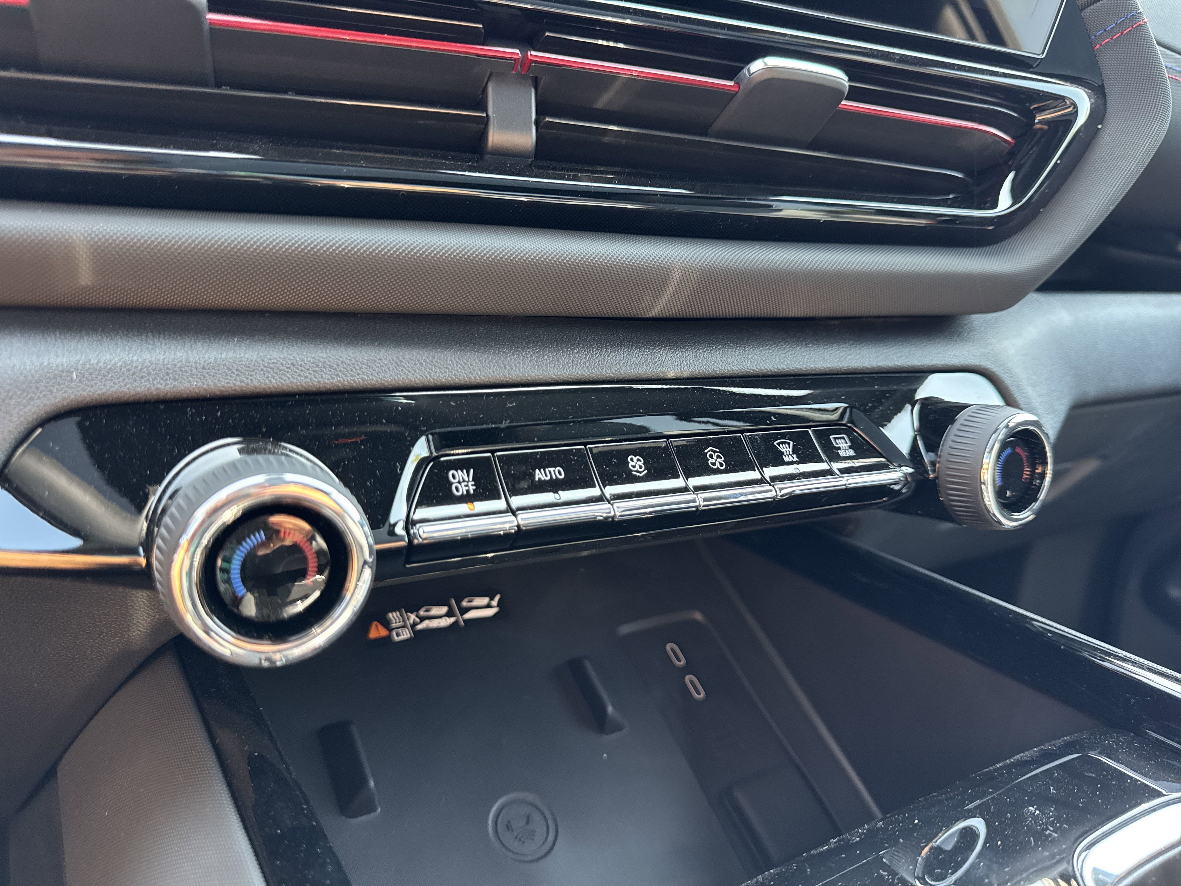 New 2025 Chevrolet Silverado EV RST image 24