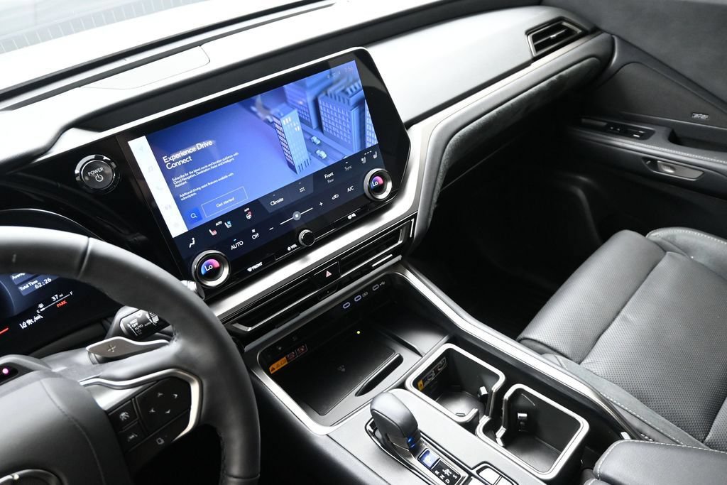Used 2024 Lexus TX 550h AWD Plug-In Hybrid w/ Technology Package image 19