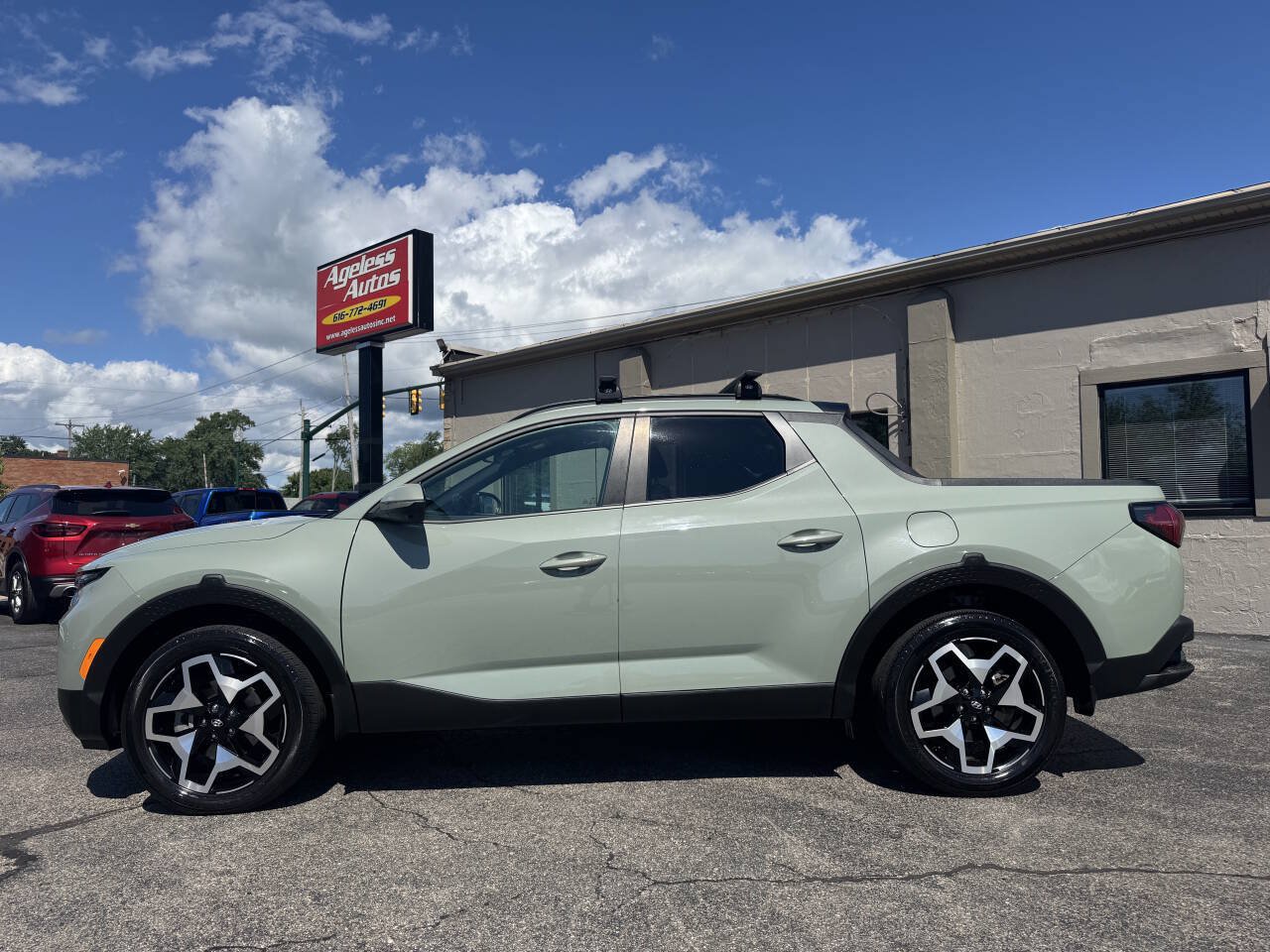 Used 2023 Hyundai Santa Cruz Limited AWD/4WD image 6
