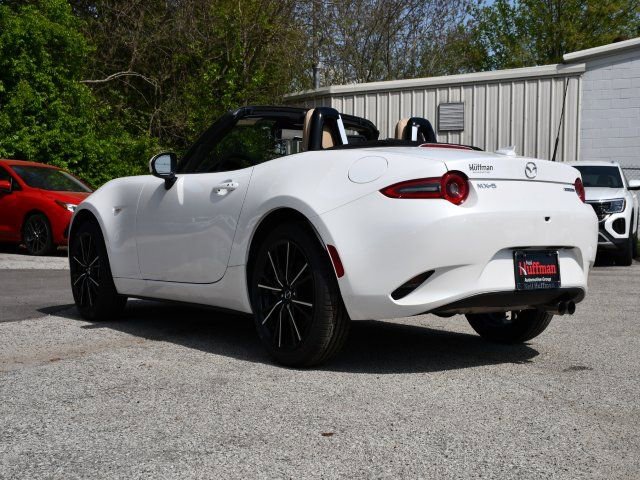 New 2026 MAZDA MX-5 Miata Grand Touring w/ Weather Package image 5