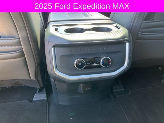 Used 2025 Ford Expedition Max Active image 23