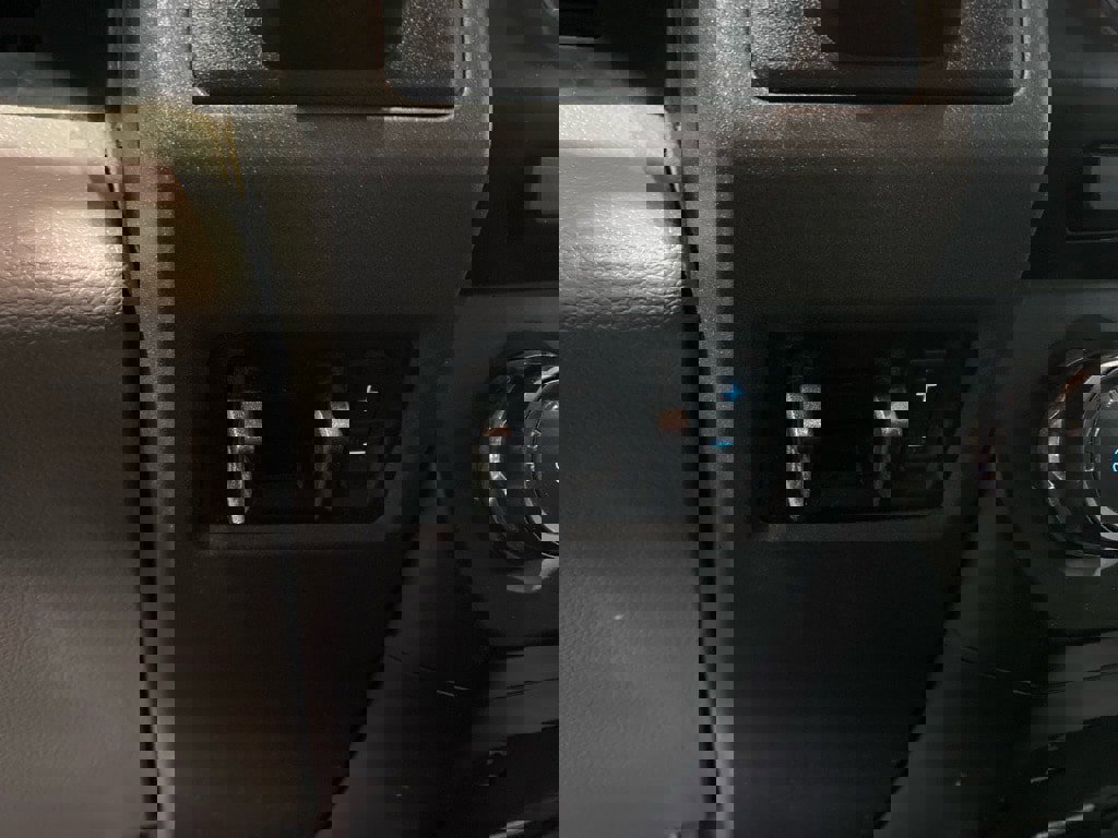 Used 2018 Ford F550 XL image 19