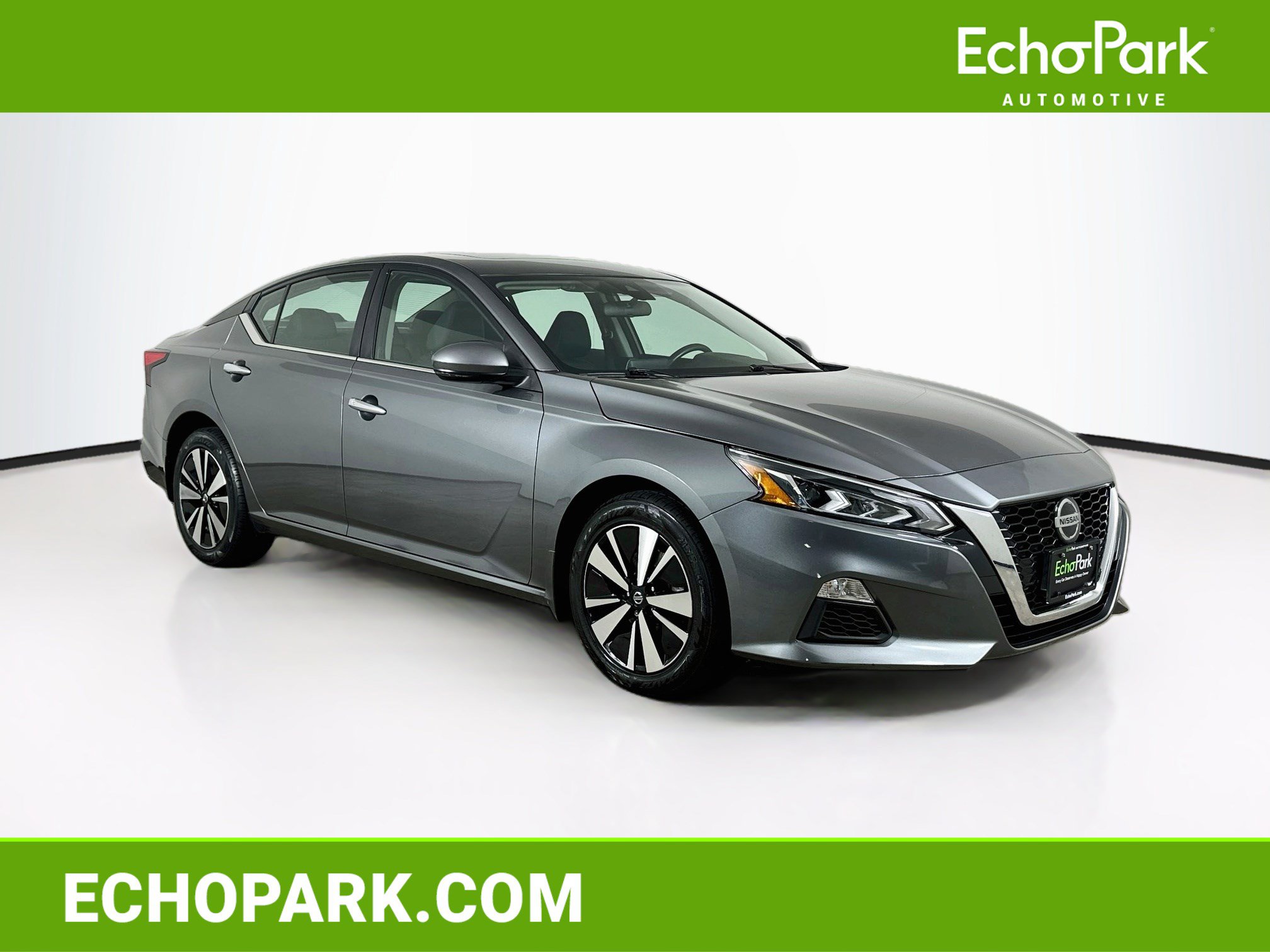 Used 2021 Nissan Altima 2.5 SV w/ SV Premium Package AWD/4WD image 1