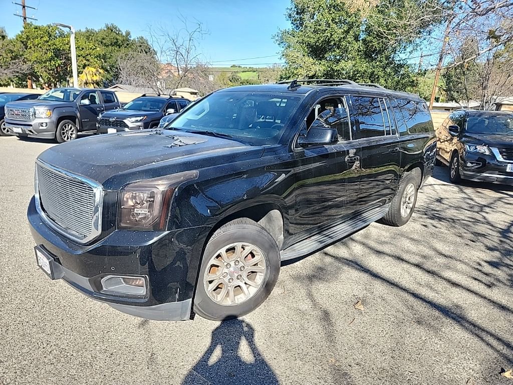 Used 2017 GMC Yukon XL SLT image 1