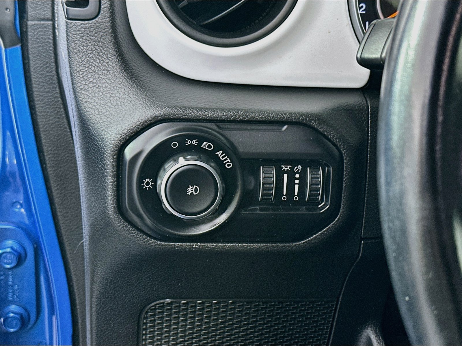 Used 2021 Jeep Wrangler Unlimited Sport AWD/4WD image 10