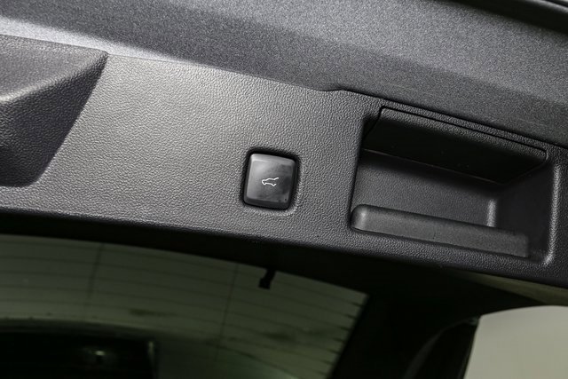 Used 2022 Ford Escape SEL w/ SEL Stealth AWD Package image 12