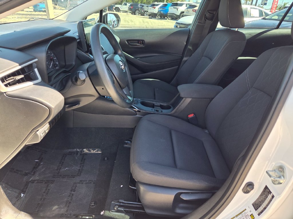 Used 2024 Toyota Corolla LE FWD image 4