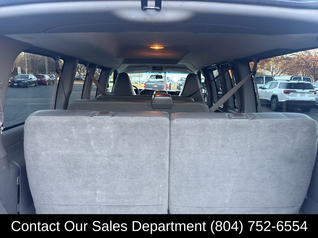 Used 2018 GMC Savana 2500 LS RWD image 9
