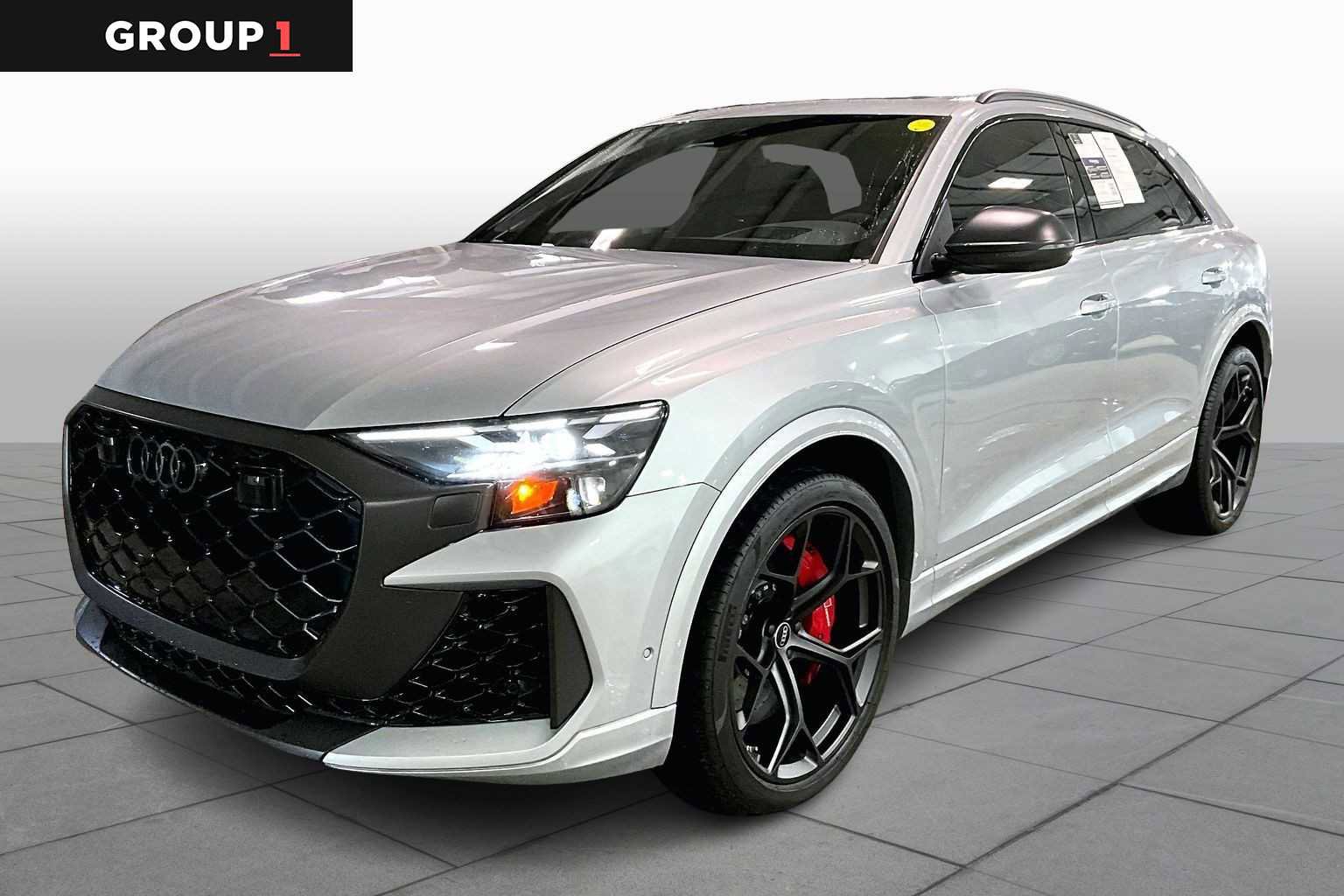 Used 2025 Audi RS Q8 performance