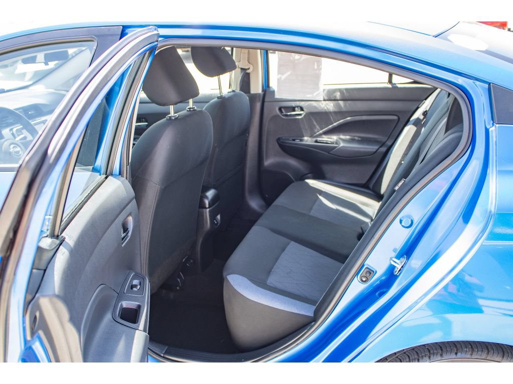 Used 2023 Nissan Versa SV FWD image 16