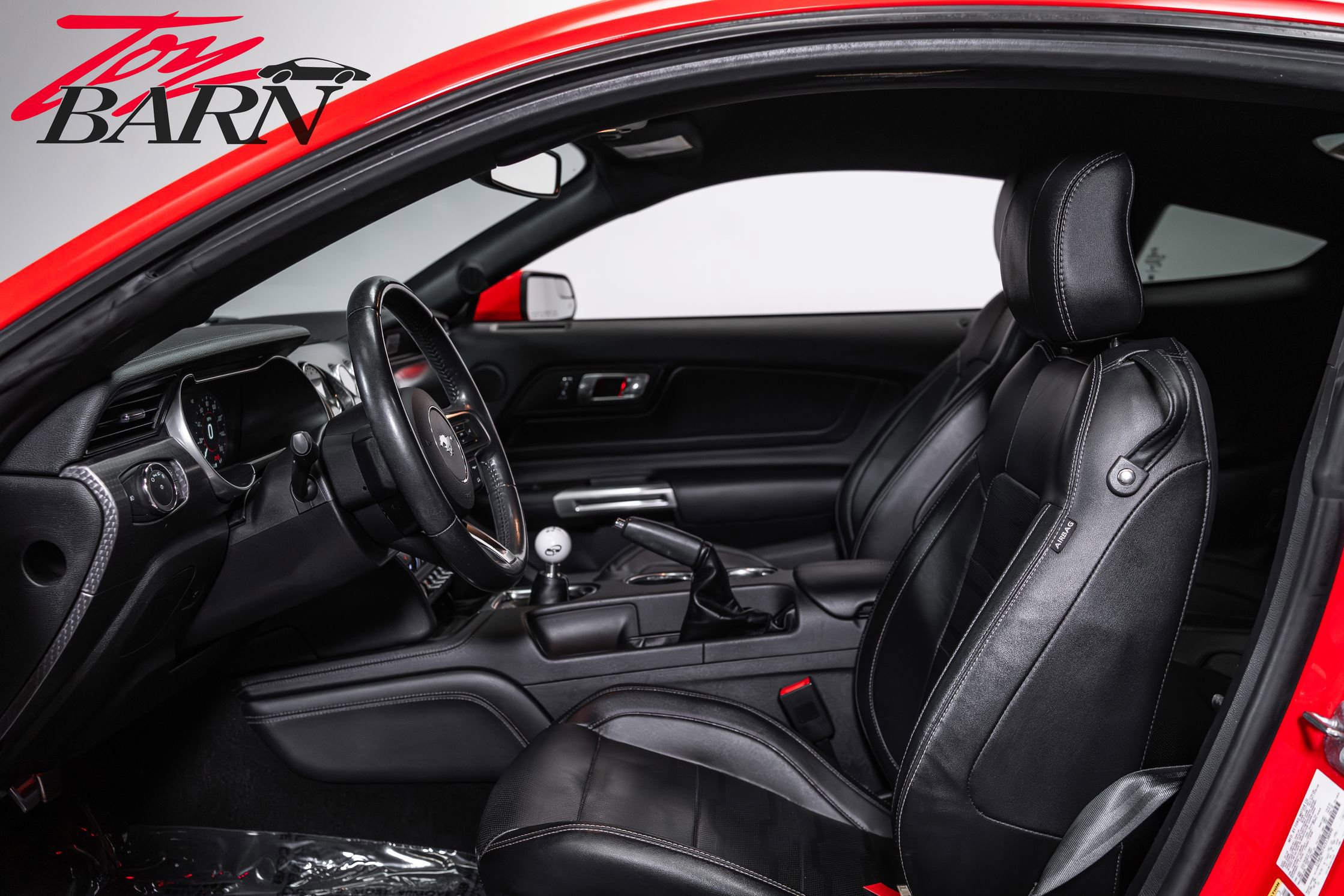 Used 2018 Ford Mustang GT Premium w/ GT Performance Package RWD image 24