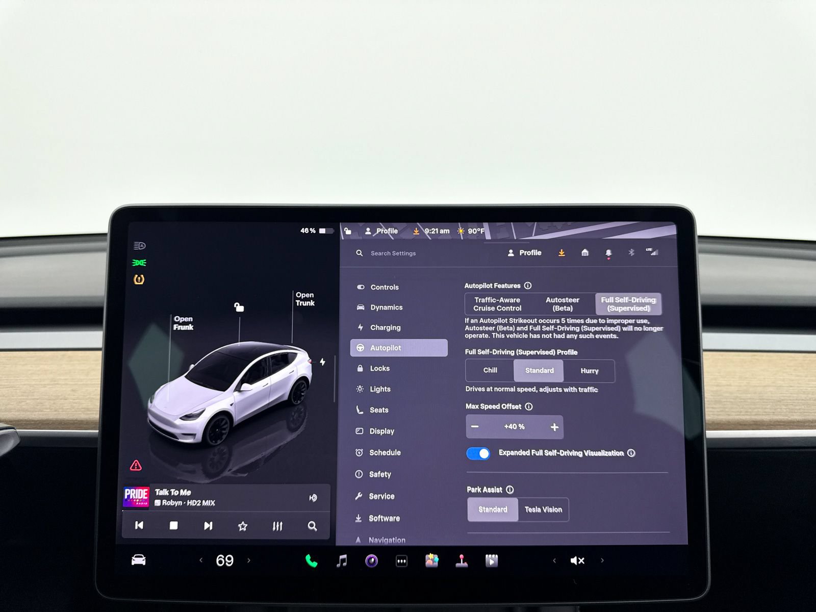 Used 2022 Tesla Model Y Long Range AWD/4WD image 10