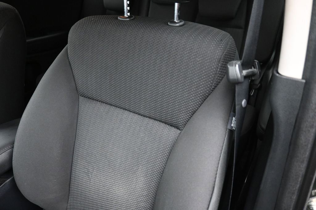 Used 2017 Honda HR-V EX image 16