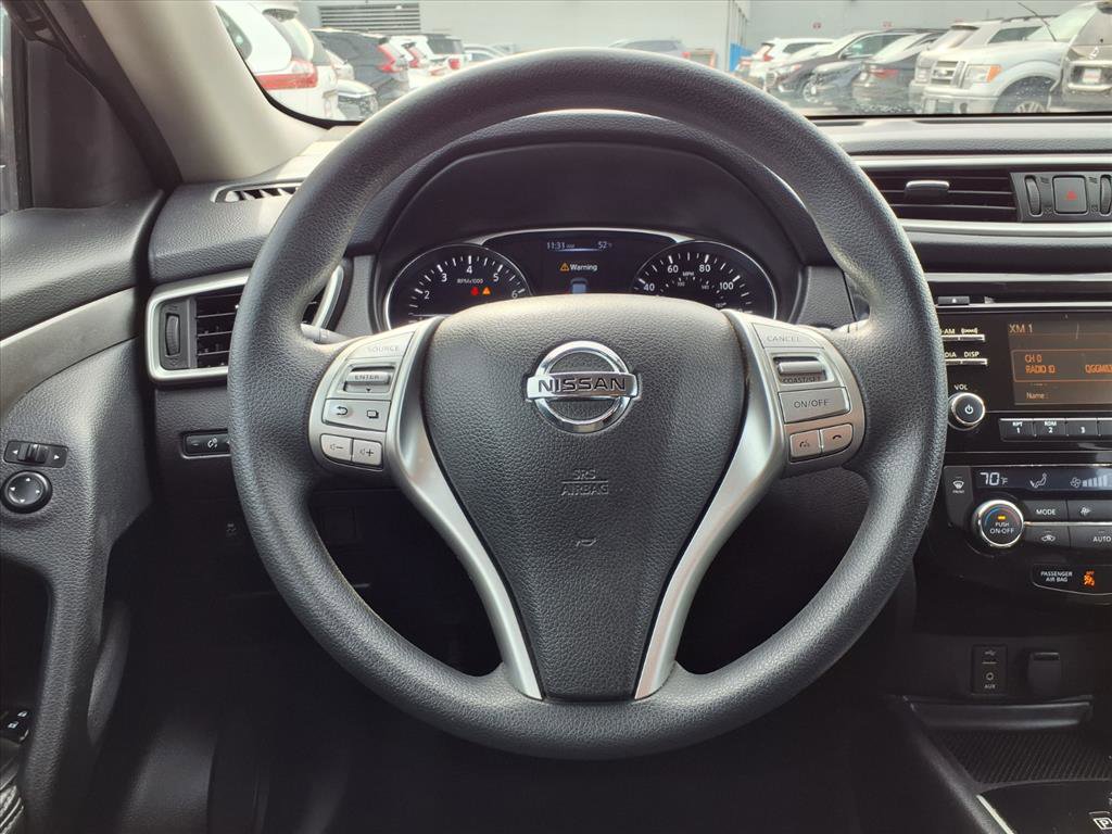 Used 2014 Nissan Rogue SV image 12