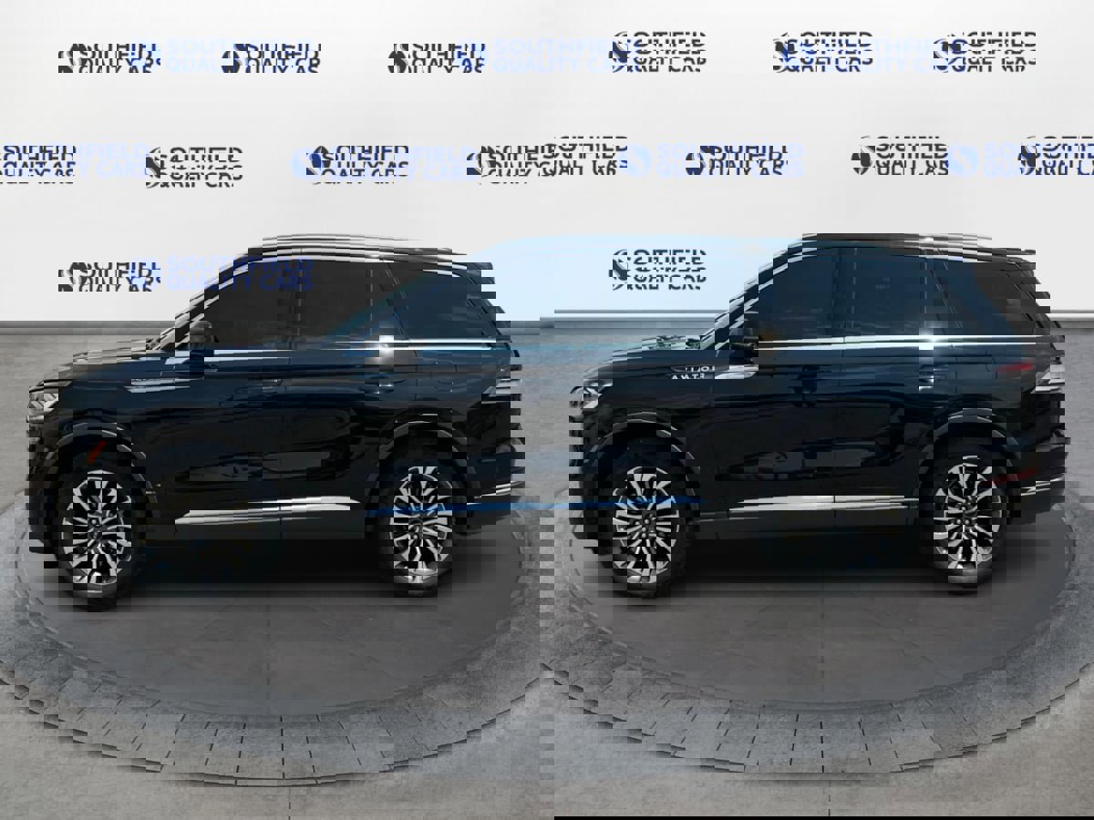 Used 2021 Lincoln Aviator Reserve w/ Equipment Group 201A image 3