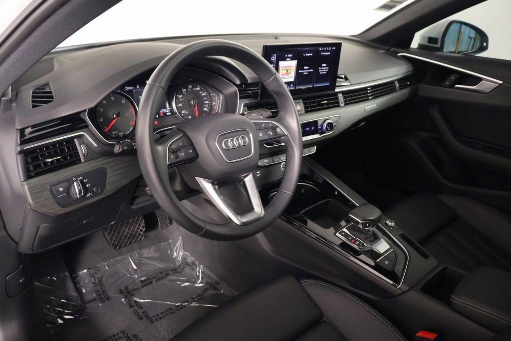 Used 2024 Audi A4 2.0T Premium w/ Convenience Package image 7