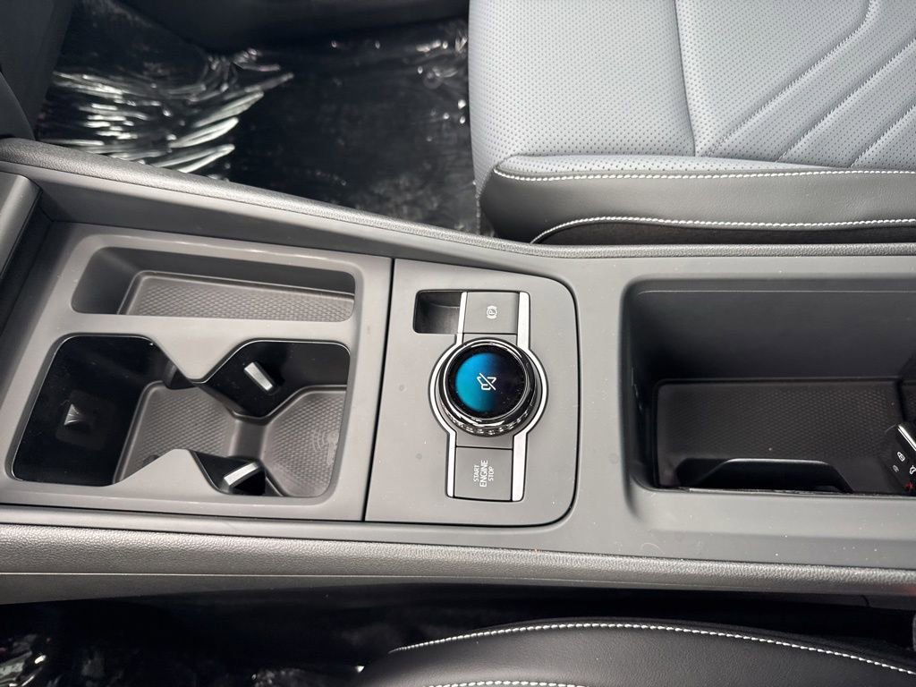 New 2026 Volkswagen Tiguan SE R-Line AWD/4WD image 19