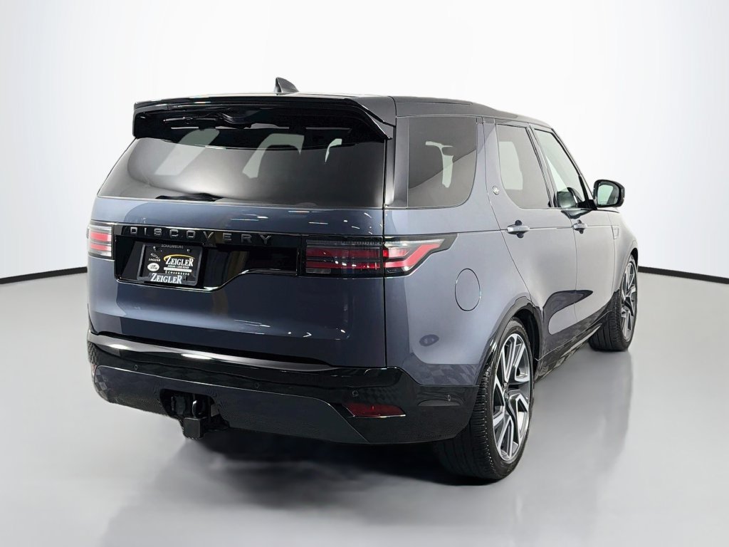 Used 2024 Land Rover Discovery Dynamic SE AWD/4WD image 5