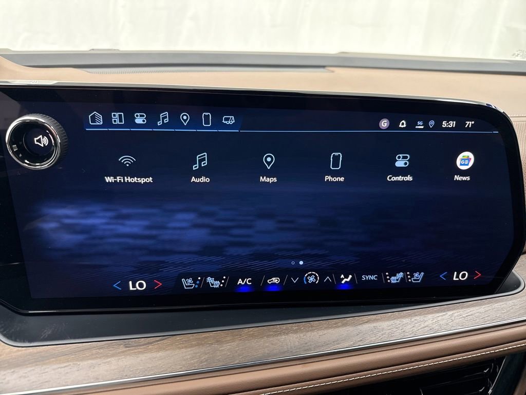 New 2025 Chevrolet Suburban High Country image 32