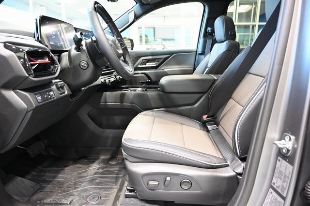 New 2026 Chevrolet Silverado EV Trail Boss w/ Premium Package image 14