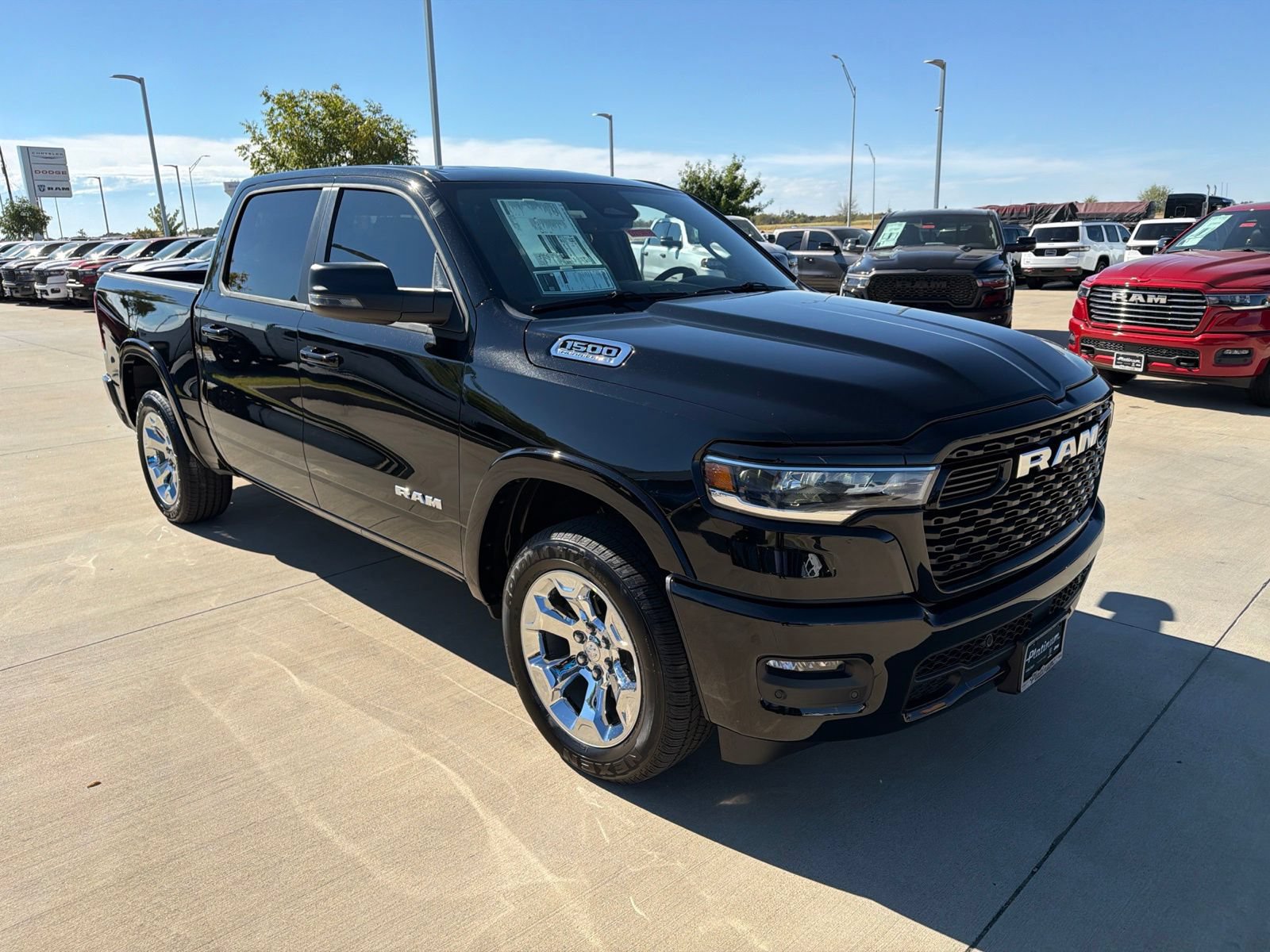 New 2027 RAM 1500 4x4 Crew Cab image 7