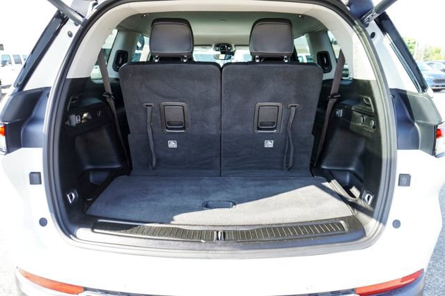 Used 2022 Jeep Grand Cherokee L Limited image 10