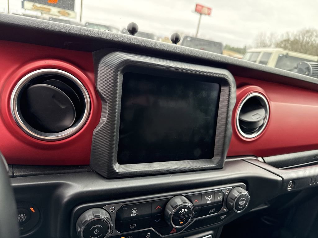 Used 2022 Jeep Wrangler Unlimited Rubicon image 32