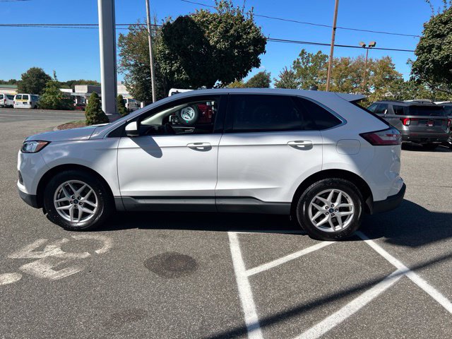 Used 2021 Ford Edge SEL w/ Convenience Package AWD/4WD image 4
