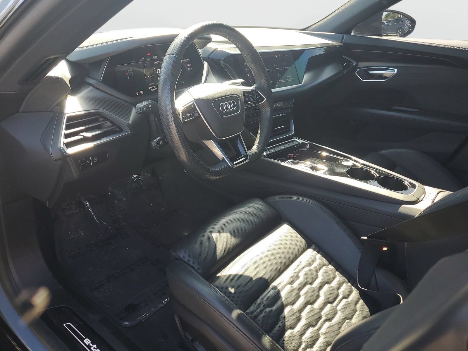 Used 2023 Audi e-tron GT Prestige w/ Prestige Package AWD/4WD image 19