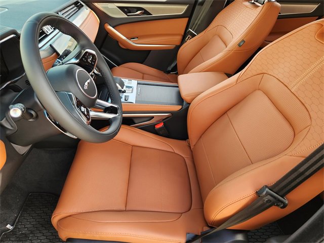 Used 2026 Jaguar F-PACE R-Dynamic S image 13