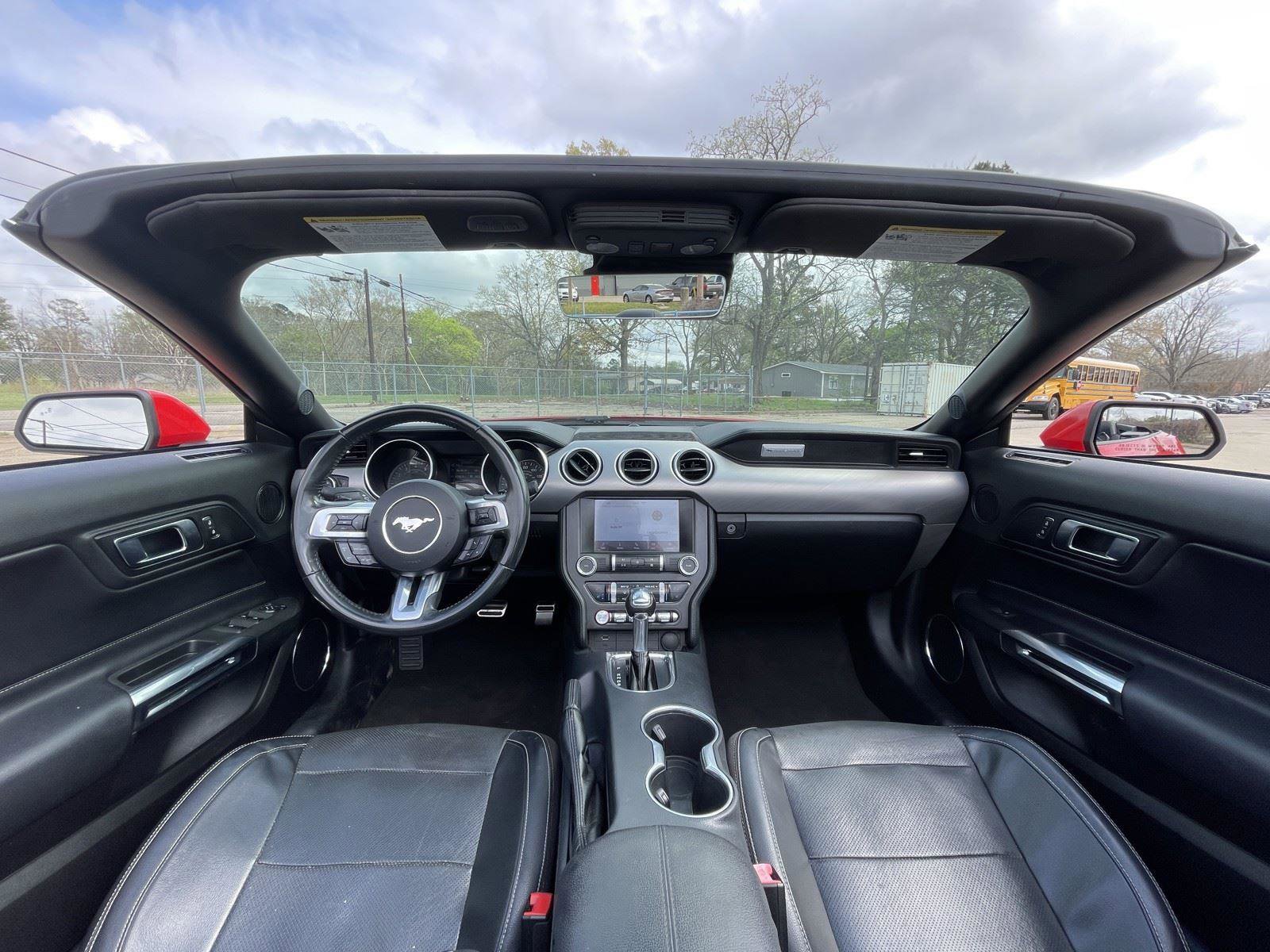 Used 2022 Ford Mustang GT Premium image 15