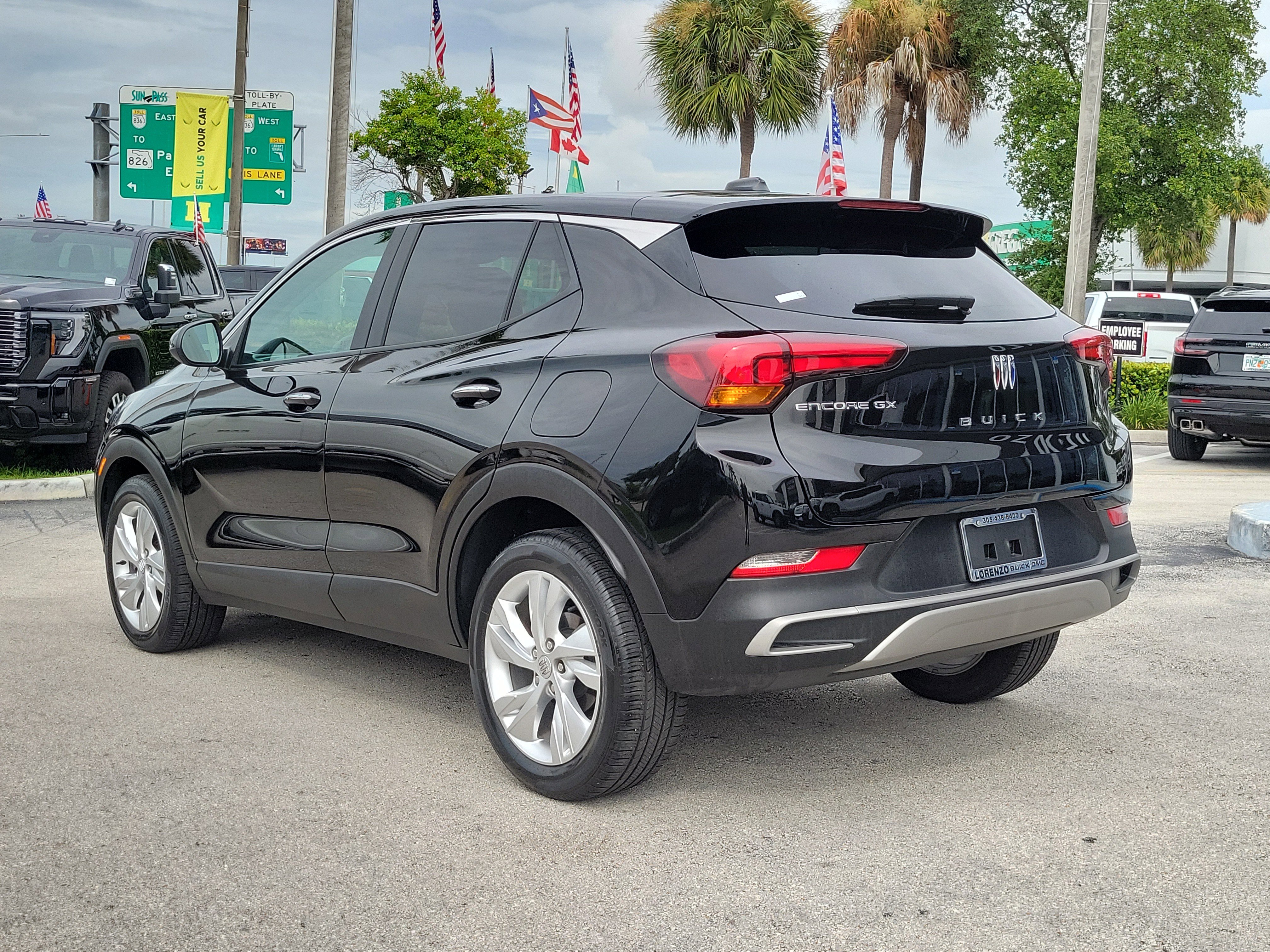 Used 2024 Buick Encore GX Preferred image 7