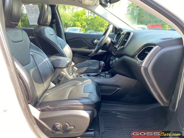 Used 2022 Jeep Cherokee Limited w/ Mopar Interior Package AWD/4WD image 7