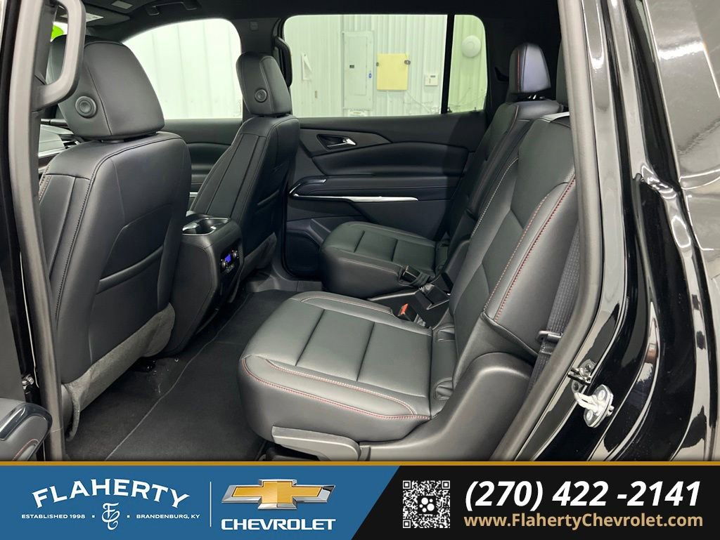 New 2026 Chevrolet Traverse Z71 w/ Driver Confidence Package AWD/4WD image 11