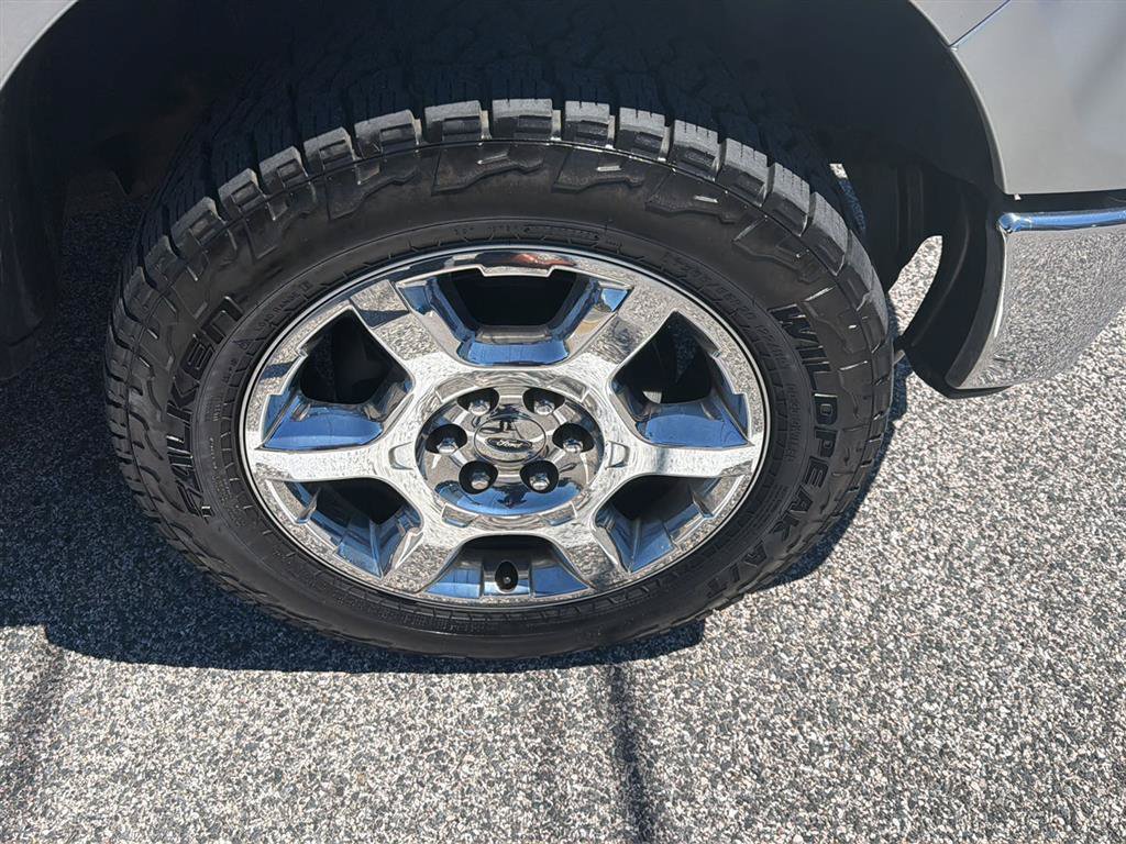 Used 2014 Ford F150 XLT w/ Equipment Group 302A Luxury AWD/4WD image 12