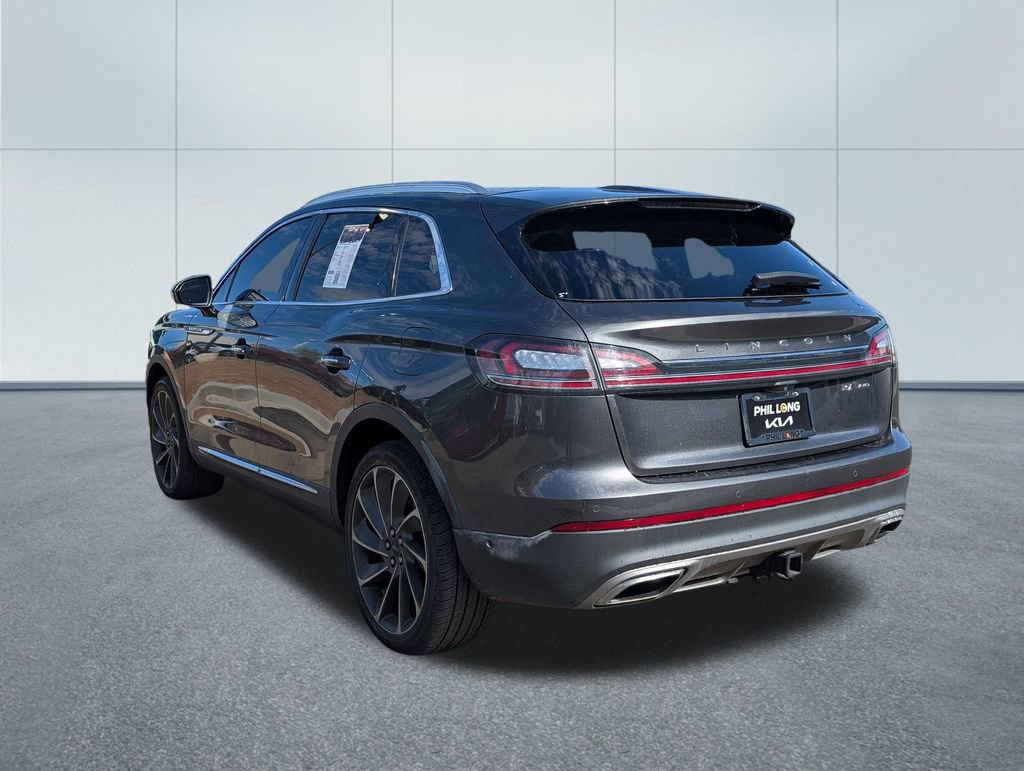 Used 2020 Lincoln Nautilus Reserve w/ Equipment Group 202A image 5