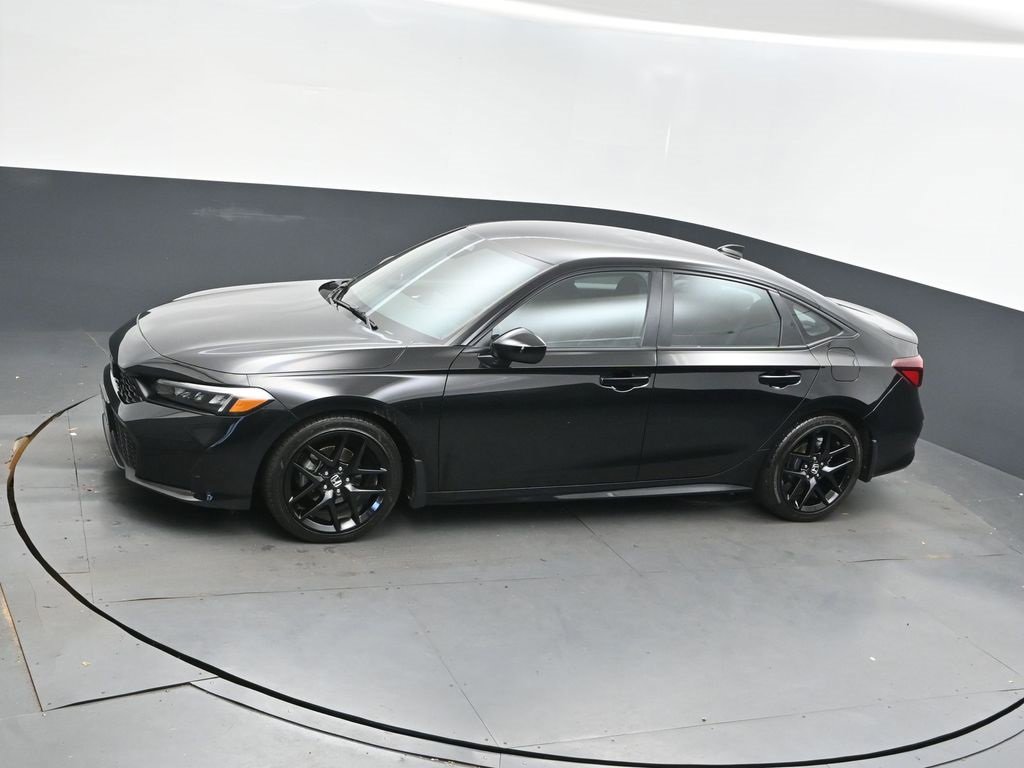 Used 2025 Honda Civic Sport image 32