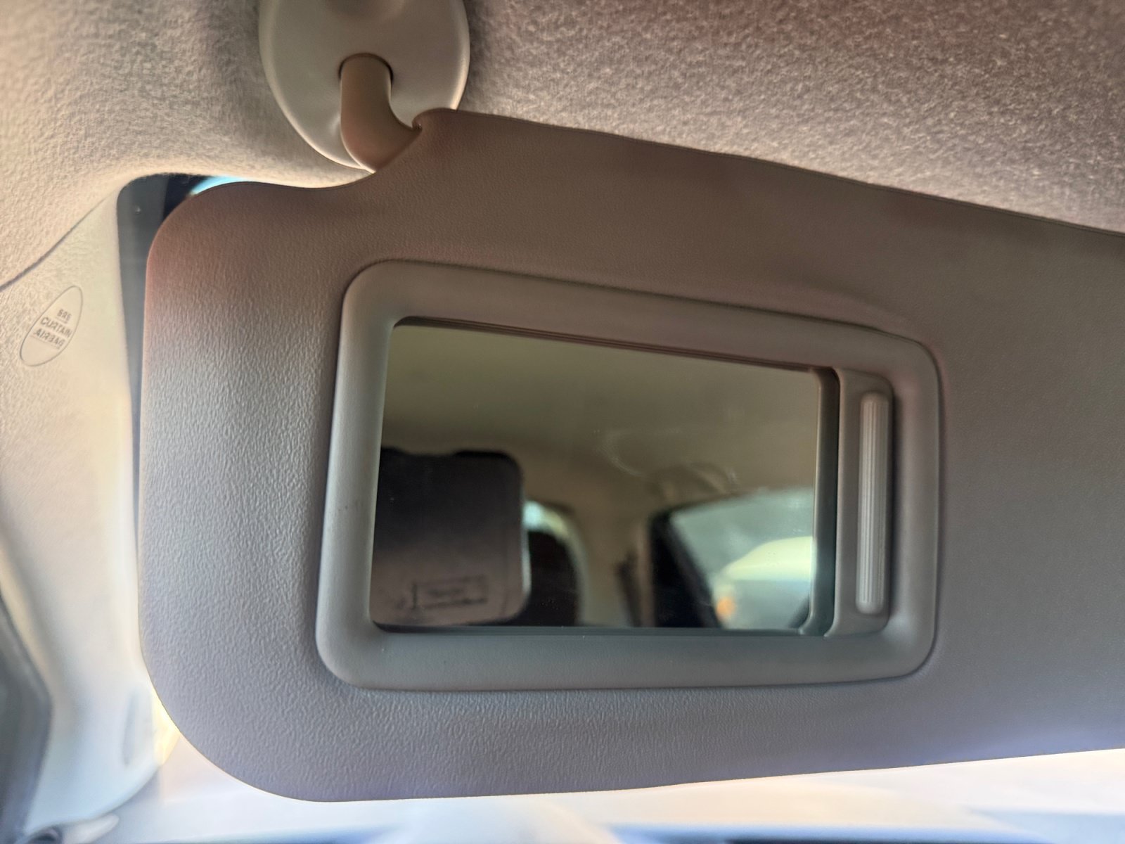 Used 2014 Toyota Yaris L FWD image 34